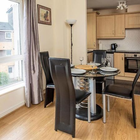 Guestready - Top Floor Apt 2Min Walk To O2 Apollo マンチェスター エクステリア 写真